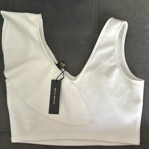 Flare shoulder crop top